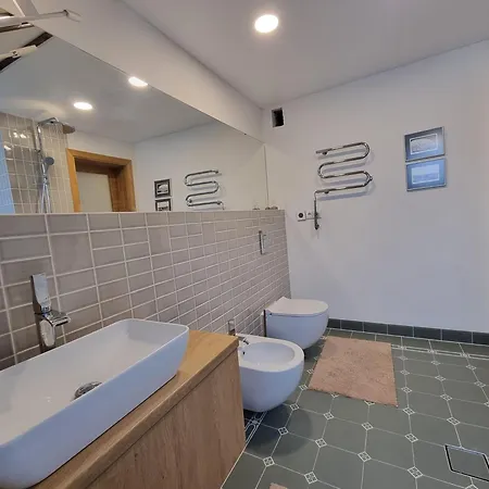 Teatro Apartamentai *