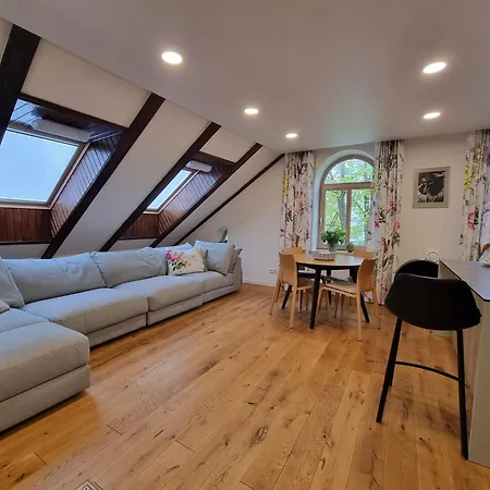 Teatro Apartamentai * Klaipeda